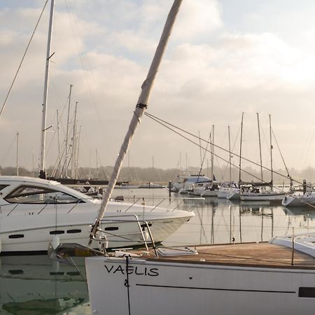 Irenic Lodge Netley Marsh Esterno foto