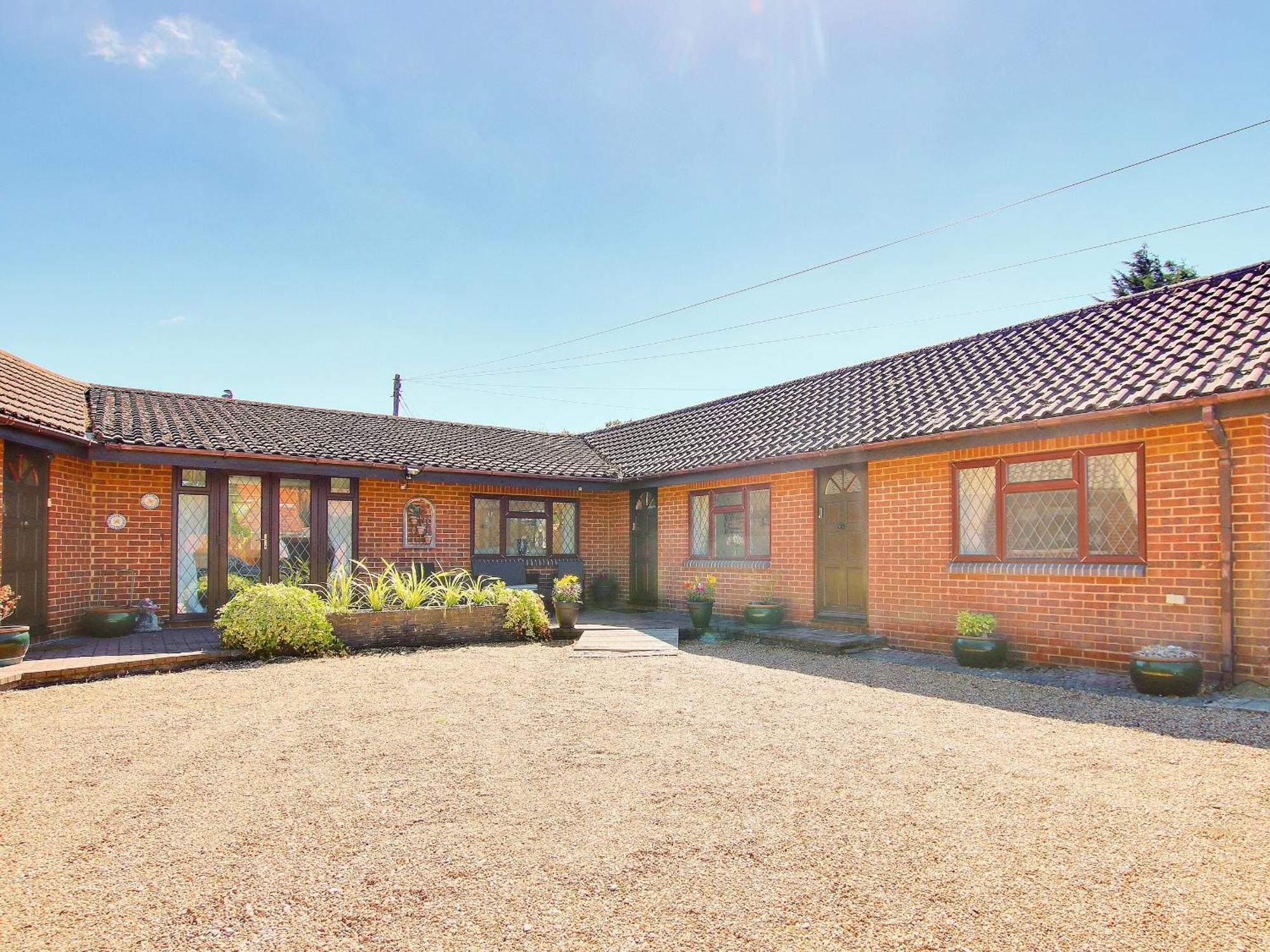 Irenic Lodge Netley Marsh Esterno foto